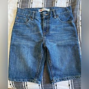 Boys Levi’s 502 Regular Taper Short